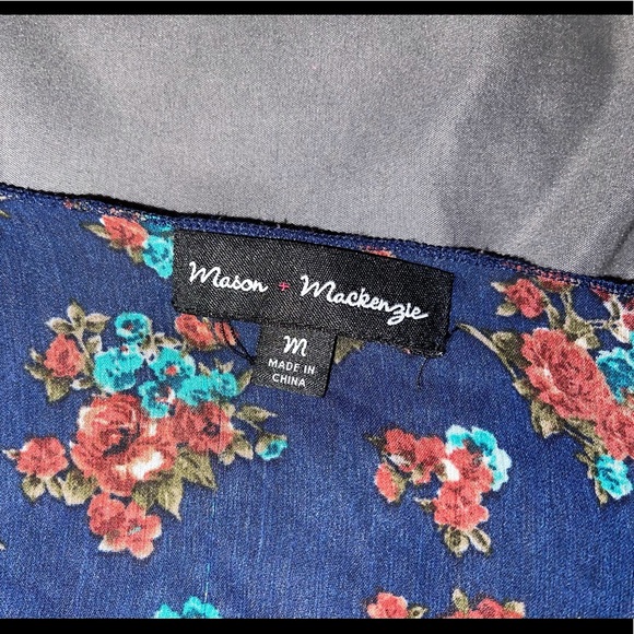 Mason + Mackenzie Floral Cardigan - Picture 7 of 7